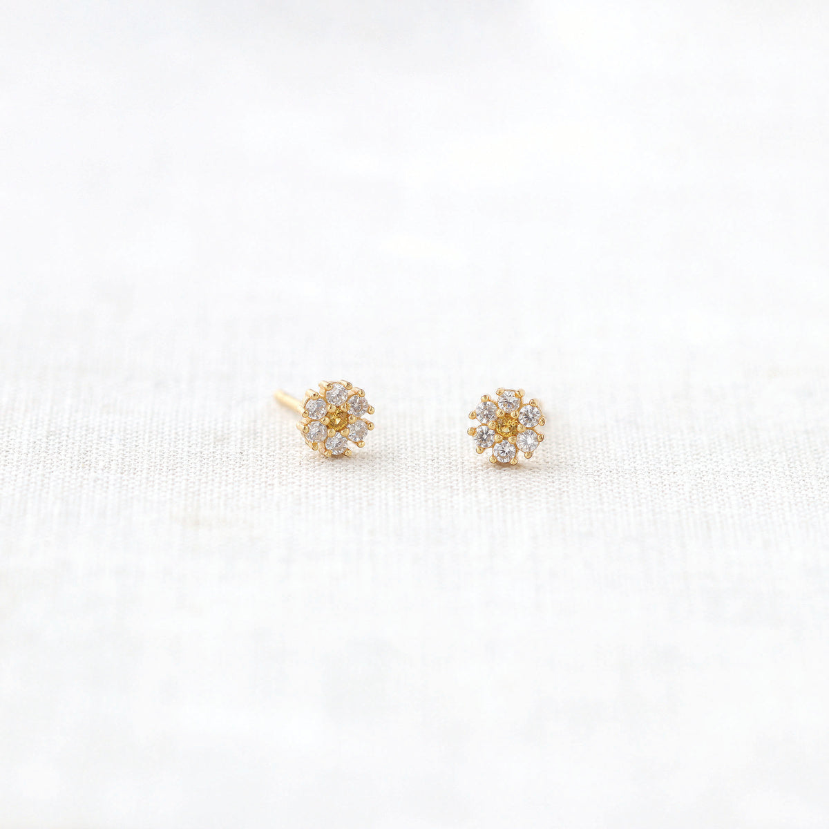 Daisy Crystal Stud Earrings