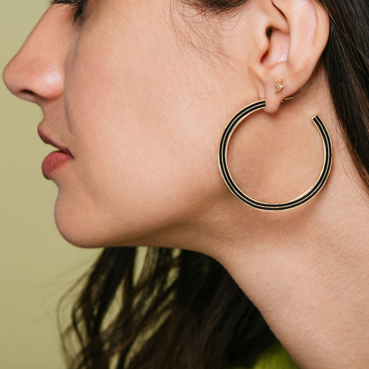 Gold Line Enamel Hoop Earrings 